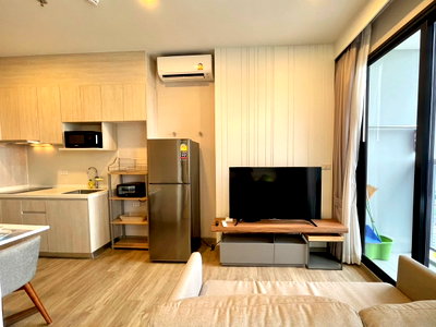 Condos for rent : For rent KEEN CENTRE SRIRACHA 1 bedroom, size 35 sq m, price 16,500 baht, 35th floor, fully furnished, free maid service 2 times a week