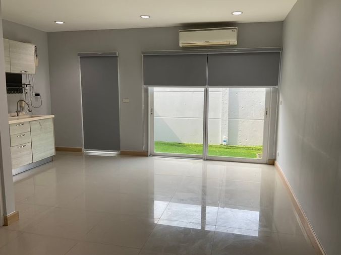 ขายโฮมออฟฟิศ 2 ห้องนอน 200 ตร.ม. 21.9 ตร.ว. กรีนิช รามอินทรา