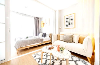 Condos for rent MRT Sutthisan : Add line : @cutecondo beautiful room + fully furnished Quick response