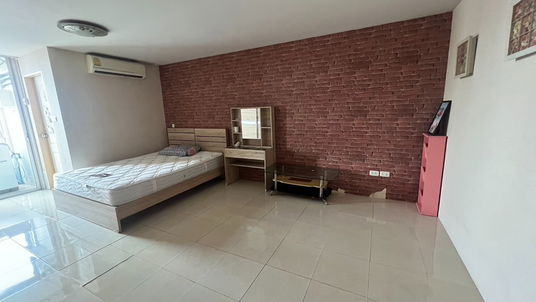 รูปภาพ ให้เช่าคอนโด รัชดาซิตี้ 18 **ด่วน**พร้อมอยู่