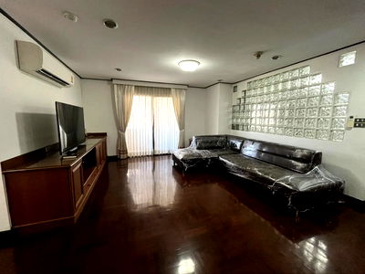 คอนโดให้เช่า : ให้เช่า Richmond Palace  ใกล้ BTS พร้อมพงษ์  (Property ID:110191)