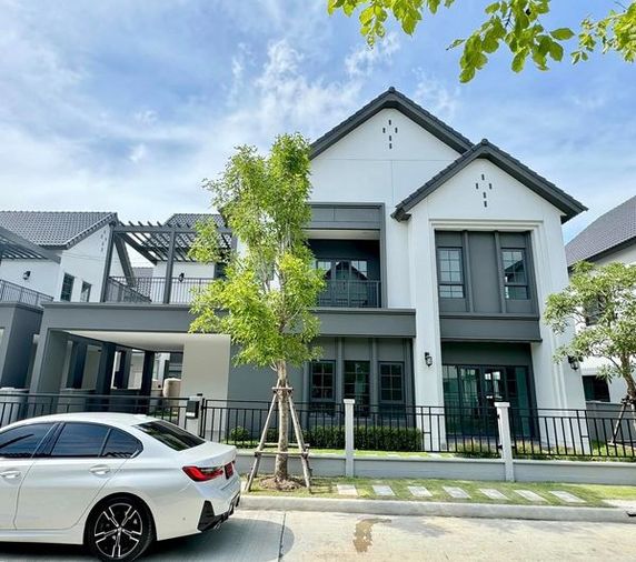ขายบ้านใหญ่สุดในโครงการ - บ้านเดี่ยว Centro บางนา กม.7 เฟส 2 ติด Mega Bangna 