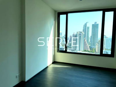 คอนโดให้เช่า : 1 นอน ชั้นสูง 20+ วิวสวย ใกล้ BTS อโศก 250 ม. & MRT สุขุมวิท 200 ม. ที่คอนโด Edge Sukhumvit 23 / ให้เช่าคอนโด