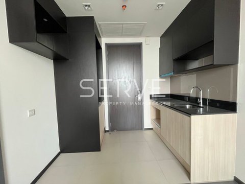 1 Bed 1 Bath Large Room Good Location BTS Asok 250 m. & MRT Sukhumvit 200 m. / For Sale-Edge Sukhumvit 23 (เอดจ์ สุขุมวิท 23)
