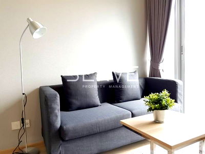 Condos for rent University of the Thai Chamber of Commerce : Best Price Nice Room 1 Bed East side High fl. MRT Thailand Cultural Centre 80 m @ Noble Revolve Ratchada 2 