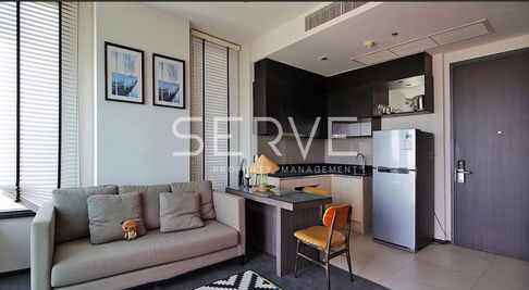 Minimal Style 1 Bed Super High Fl. 30+ Good Location Close To BTS Asok 250 m. & MRT Sukhumvit 200 m -Edge Sukhumvit 23