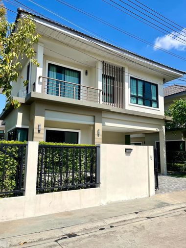 ขายบ้านแฝด สไตล์บ้านเดี่ยว  โครงการบ้านใหม่ มอนิ่งตั้น บ้านสวน ชลบุรี  