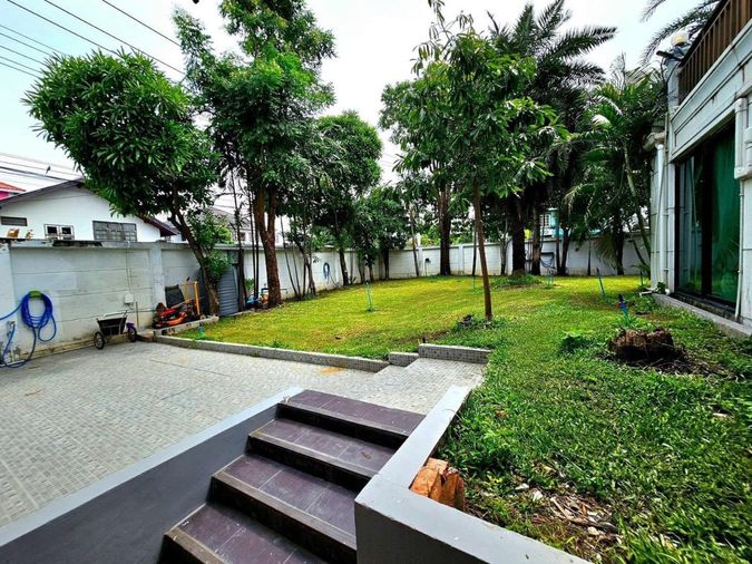 6-bed house for sale, 176 sq wah, Khan Na Yao