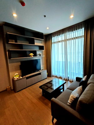 Condos for sale : 📲Line ID @556ryccg 🚄2 Bedroom 77sqm The Diplomat Sathorn Fully furnished Sathorn road near skytrain BTS Surasak