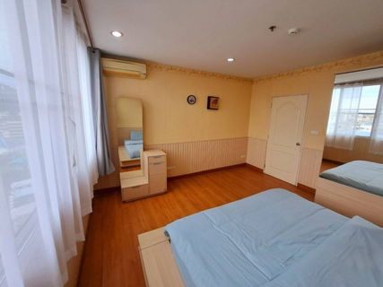 ขาย ศรีราชา คอนโดวิว ห้องสวย เฟอร์ฯครบ ตกแต่งพร้อมอยู่ ใกล้แหล่งชุมชน เดินทางสะดวก