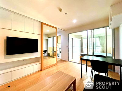 Condos for sale Sathorn Thani Tower : 1-BR Condo at Rhythm Sathorn-Narathiwas near BTS Chong Nonsi (ID 1699719)