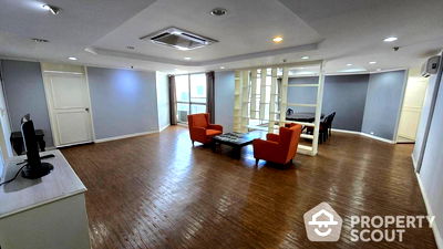 Condos for rent BTS Ekkamai : 4-BR Condo at Tai Ping Towers Sukhumvit 63 near ARL Ramkhamhaeng (ID 1849693)