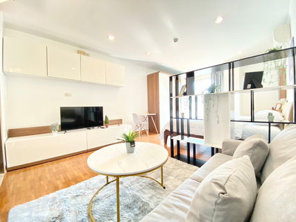 รูปภาพ ให้เช่าคอนโด บ้านศิริสาทร ขนาด  36 ตรม ราคา 14,900 บาท ห้องใหม่ ชั้น 5 ตึก สิริ พร้อมที่จอดรถ 100%ไม่ต้องจอดซ่อนคัน