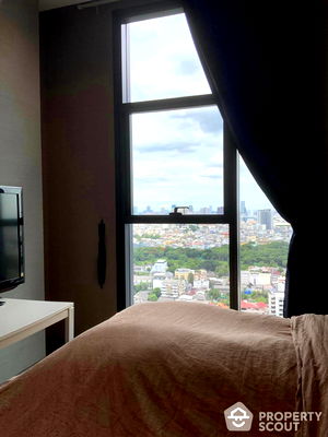 Condos for sale : 2-BR Condo at The Diplomat Sathorn near BTS Surasak (ID 1855051)