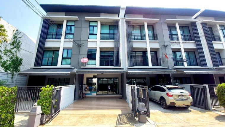 ให้เช่าทาวน์โฮม 3 ห้องนอน 149 ตร.ม. 18.5 ตร.ว. เขตจอมทอง