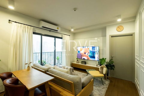 2 Bed 2 Bath Nice Room Good Location Close to BTS Saphan Khwai 120 m. @ Ideo Phaholyothin Chatujak