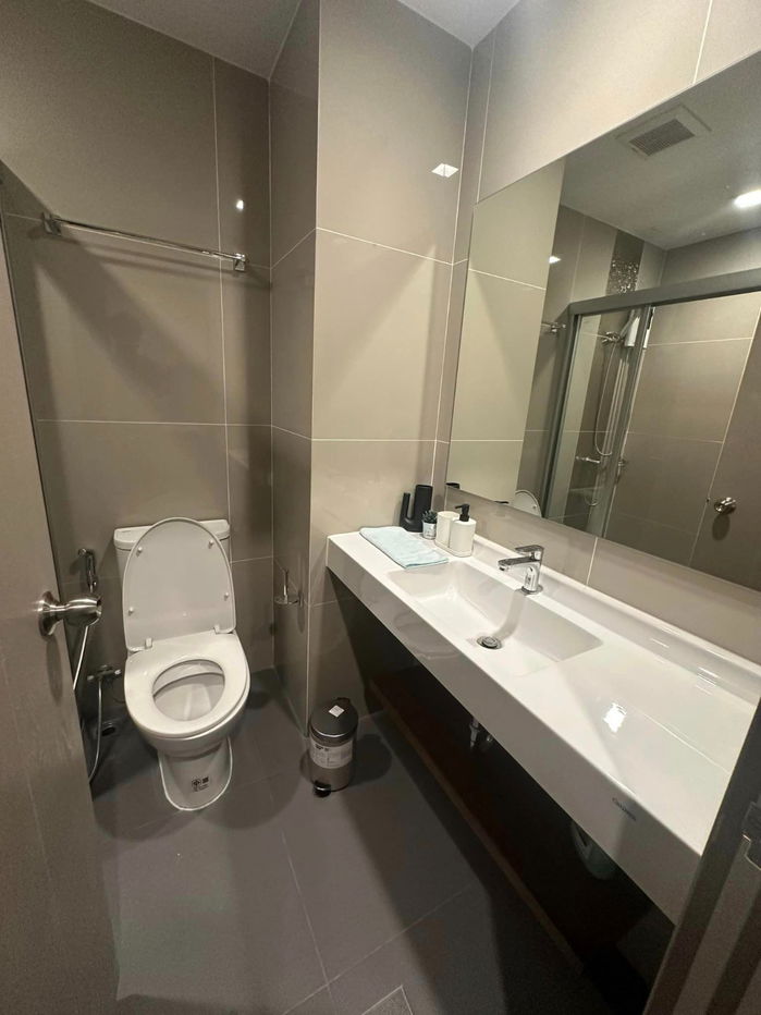 รูป IDEO Rama 9 - Asoke ห้องสวย ราคาดี สอบถามเพิ่มเติมได้ที่ Line @condorental - รูปที่ 7/7