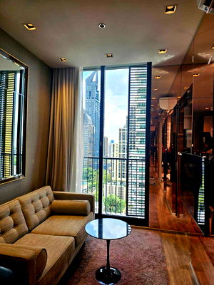 Condos for rent BTS Phrom Phong : Code: KJ2013  for rent NOBLE STATE 39  // Line ID: @kjcondo (with @) //