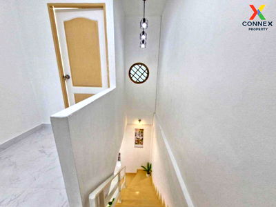 Townhouses for sale Muang Rayong District Office : For Sale Townhouse/Townhome  , Katreeya Hathairat 37 , newly renovated , Sam Wa Tawan Tok , Khlong Sam Wa , Bangkok , CX-106148 ✅ Live chat with us ADD LINE @connexproperty ✅ 