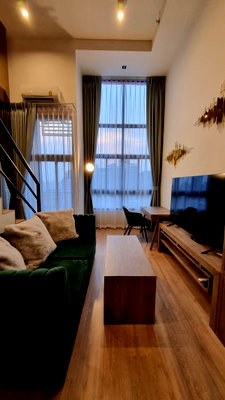 คอนโดให้เช่า : Amazing downtown view Loft in Asoke-Rama9