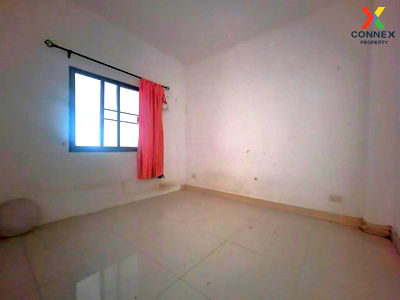Townhouses for sale Chonburi : For Sale Townhouse/Townhome  , Thrap Rung Ruang City 2 , Ban Kao , Phan Thong , Chon Buri , CX-105003 ✅ Live chat with us ADD LINE @connexproperty ✅ 