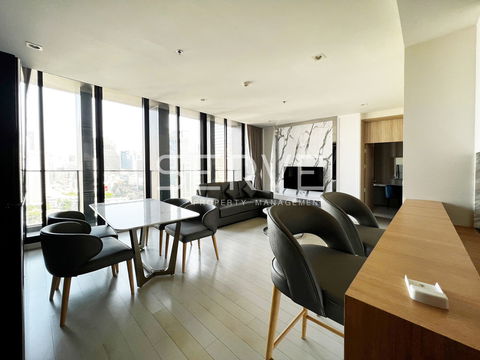 Combine 3 Beds 3 Baths (Bathtub) Perfect Location & Center Ploenchit Directly connecting to BTS-Noble Ploenchit