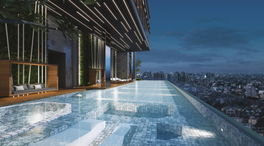 Project Mayfair Place Victory Monument Picture - 5/6
