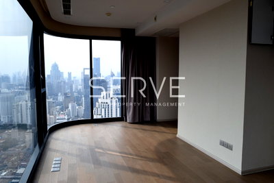 Condos for rent : 2 Beds with Bathtub 64.5 sq.m. Good Location MRT Sukhumvit 20 m. and BTS Asok 230 m. at Ashton Asoke Condo / For Rent