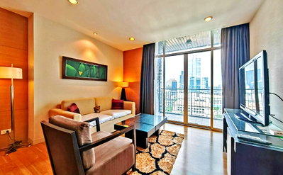 ขายคอนโด : ขายคอนโด Urbana Sathorn พร้อมผู้เช่า ราคาถูก