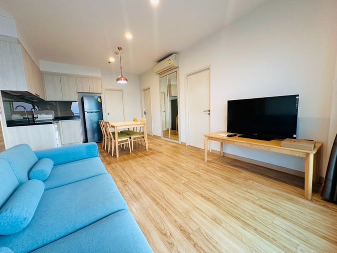 For rent: The zea 2 bed 2 bath (31 floor - 70 sq m) panoramic sea view - near Central Sriracha