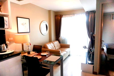 คอนโดให้เช่า : ให้เช่า Le Cote ทองหล่อ8 เฟอร์ฯครบ 33 ตรม. 18,000 ต่อเดือน