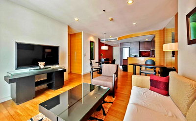 ขายคอนโด : ขายพร้อมผู้เช่า!!! คอนโด Condo Urbana สาทร 1 ห้องนอน 70 ตร.ม.