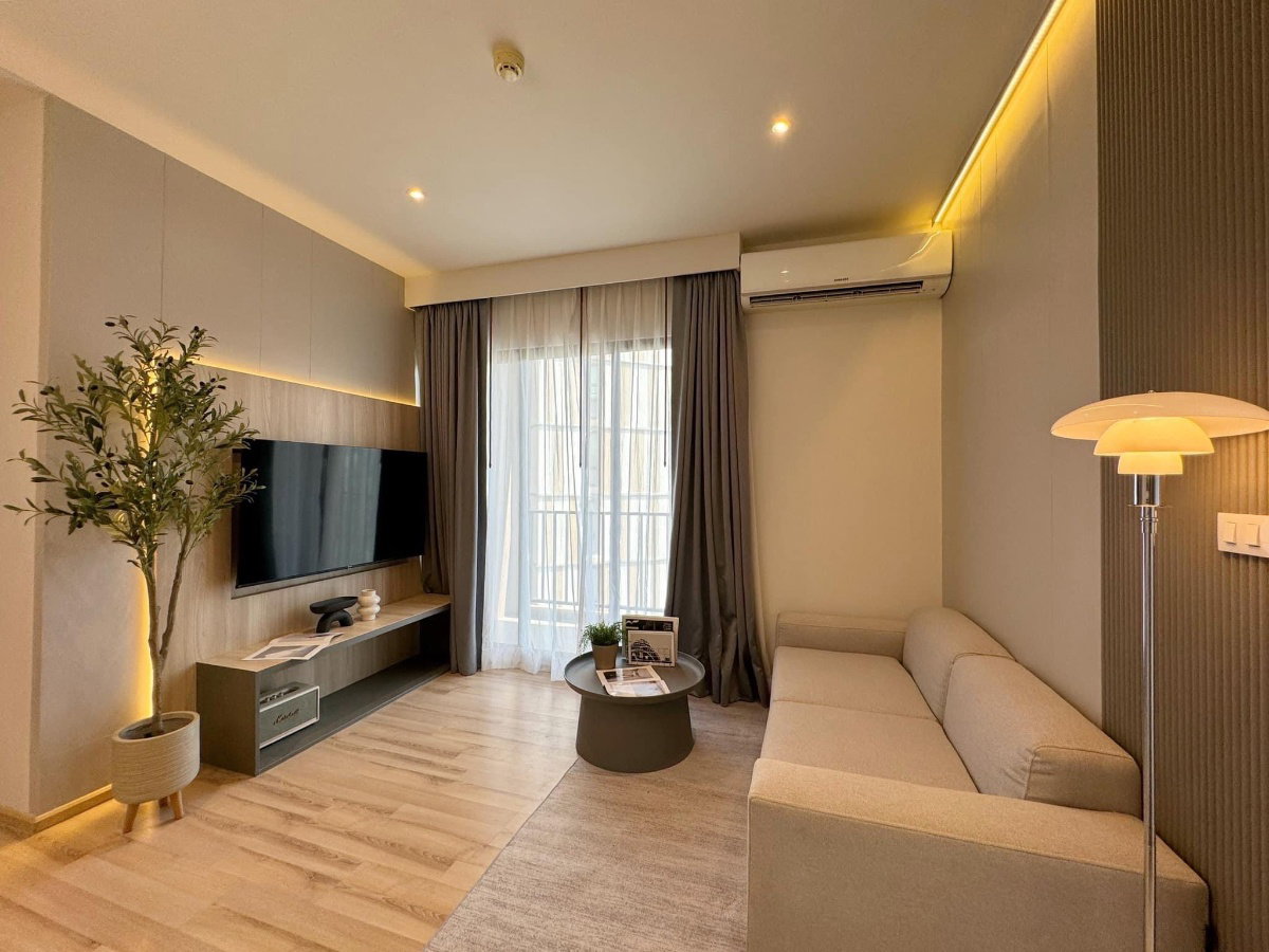 Fully Renovated 2-Bedroom Condo with Built-ins at The Base Uptown Phuket - image 5
