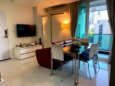 ขายคอนโด : ขายคอนโด เดอะทรี สุขุมวิท 40 BTS เอกมัย ขนาด 60 ตรม. 2 ห้องนอน 1 ห้องน้ำ 