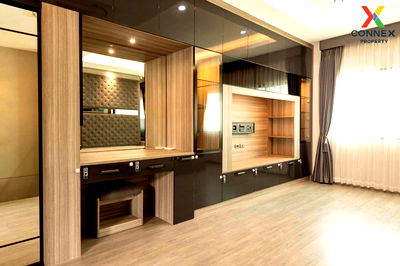 Townhouses for sale Sukhonthasawat Road : For Sale Townhouse/Townhome  , LANDMARK EKAMAI-RAMINDRA , Lat Phrao , Lat Phrao , Bangkok , CX-108932 ✅ Live chat with us ADD LINE @connexproperty ✅ 