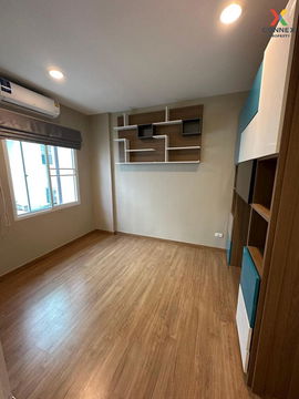 เช่าทาวน์เฮ้าส์/ทาวน์โฮม  บ้านกลางเมือง สาทร - ตากสิน 2 บางค้อ เขต จอมทอง กรุงเทพ CX-108076 ✅ ทักไลน์ @connexproperty ตอบทันที ทีมงานมืออาชีพ ✅ 