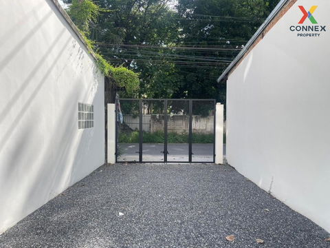 For Sale Townhouse/Townhome  , Baan Ying Olan , newly renovated , Sanambin , Don Mueang , Bangkok , CX-107693 ✅ Live chat with us ADD LINE @connexproperty ✅ 