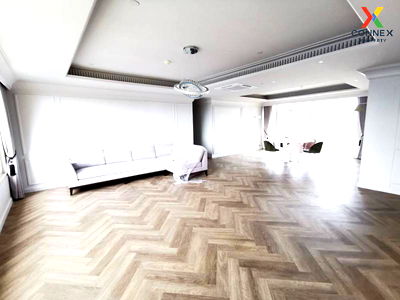 Condos for rent BTS Ekkamai : 🔥🔥🔥 FOR RENT condo , Hampton Thonglor 10 , BTS-Thong Lo , Khlong Tan Nuea , Watthana , Bangkok , CX-72168 ✅ Live chat with us ADD LINE @connexproperty ✅ 🔥🔥🔥