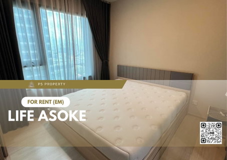 รูปภาพ For rent 📍 Life Asoke 📍 near MRT Phetchaburi, complete with furniture and electrical appliances.