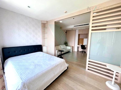 Condos for sale : For Sell Condo NOBLE SOLO Building 1, Floor 19,2 bed room, Room size 120 sqm