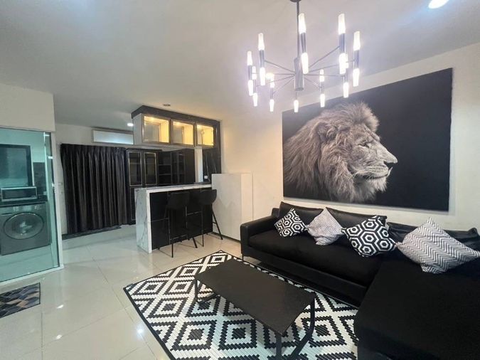 3-bed townhouse for sale, 120 sqm, 19.9 sq wah, Patio Srinakarin - Rama 9
