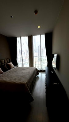 Condos for rent : For Rent condo Noble ploenchit 1 beds fully furnished (S15-26200)