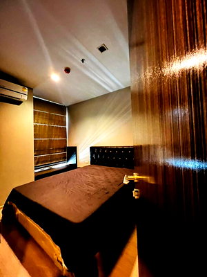 Condos for rent : P396 Condo for rent Rhythm Sukhumvit 44/1, next to BTS Phra Khanong, beautiful room, fully furnished, special price, ready to move in immediately