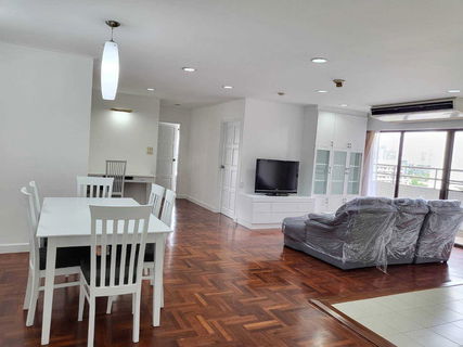 รูปภาพ LTHC11095-CONDO FOR RENT at Richmond Palace 3beds 2baths size 144 Sqm. Near BTS Phrom Phong ONLY 55k/month