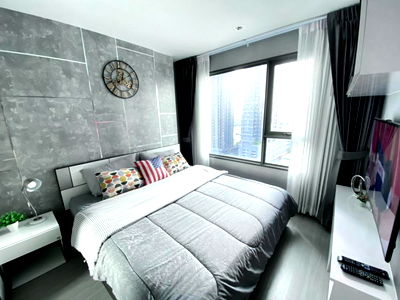 Condos for rent : G8337💛中国客户，请加微信。(在联系方式的旁边) 🅵🅾🆁 🆁🅴🅽🆃 Life Ladprao 🅻🅸🅽🅴 ❤️💜@condopremium💜❤️Ready to move in ⬛🟨 📞 065 695 3645🟨⬛