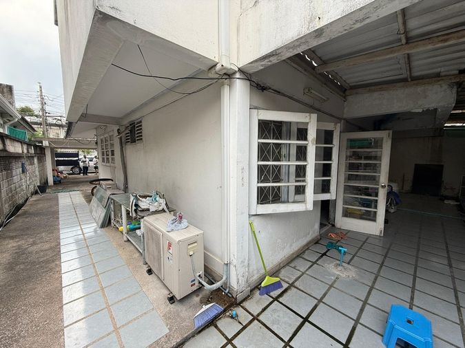 ขายบ้านเดี่ยว 4 ห้องนอน 220 ตร.ม. 55 ตร.ว. เขตบางพลัด