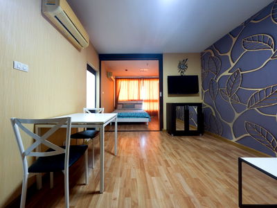 คอนโด โรบินสัน ศรีราชา : ถูกสุดในโครงการ "ลัดดา คอนโด วิว : Ladda Condo View" คอนโดใจกลางศรีราชา ออกแบบมาเพื่อทุกไลฟ์สไตล์ รายล้อมด้วยสิ่งอำนวยความสะดวก