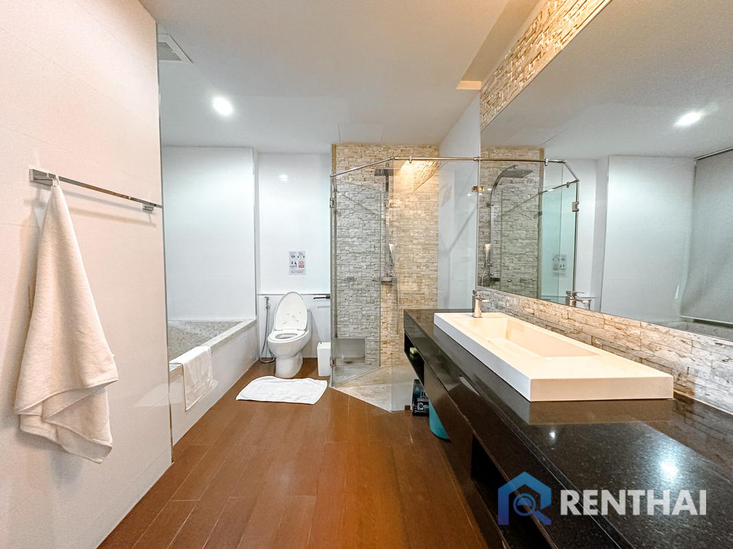 Regent Bangtao 2bed Condo in Phuket - Fully furnished, Gym & Pool - image 3