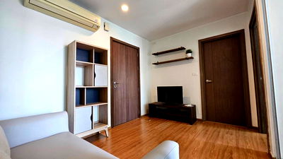 Condos for rent : he Base Sukhumvit77. 1bed 30sqm. Line id: @pfagent