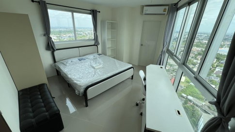 Condo for rent: Asakan Place Srinakarindra, 42 sq.m., 36th floor, corner unit.